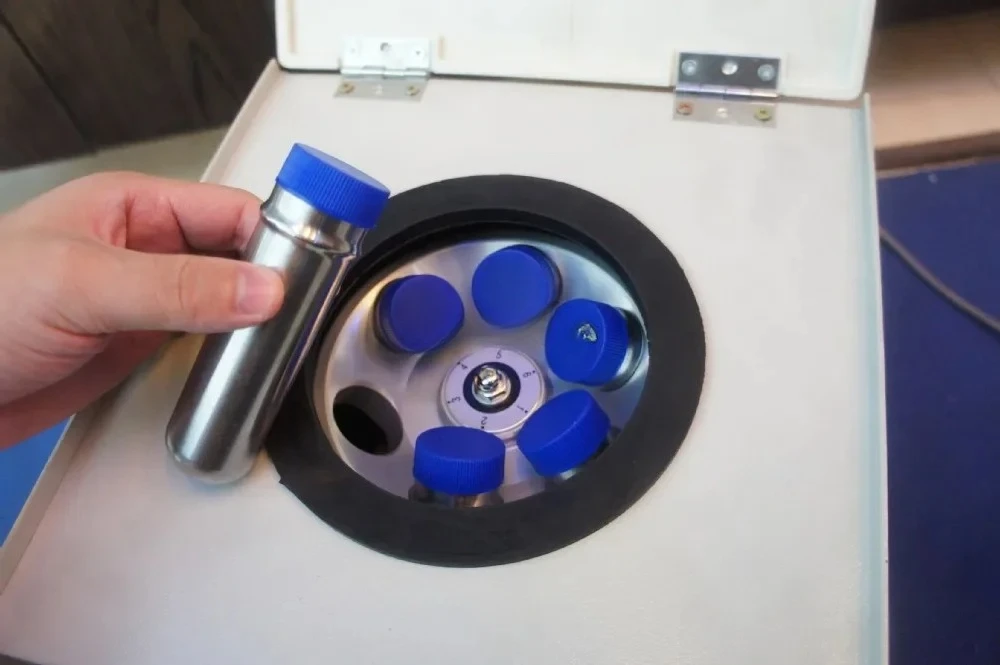 LD-3 Electric Centrifuge Lab M - مراجعة X Medical Lab وسعره